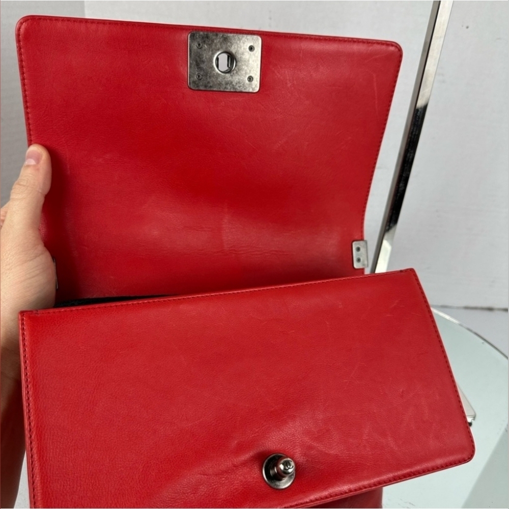 CHANEL BOY FLAP LEATHER BAG OLD MEDIUM - Picture 6 of 9